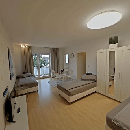 Gemuetliche 5 Personen Wohnung Obertshausen Exterior foto
